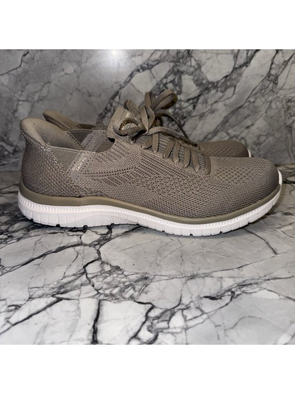 Skechers Virtue Women’s 7.5 Stretch Knit Hands Free Swift Fit Shoe Taupe